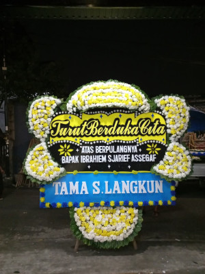 Papan Bunga Duka di Pringapus
